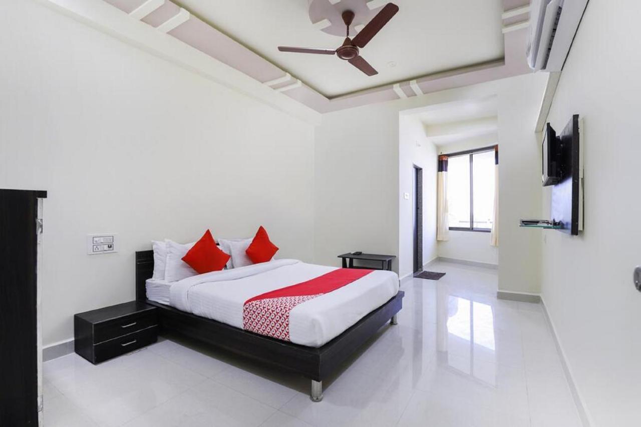 Hotel-The Safar Amhedabad Dış mekan fotoğraf